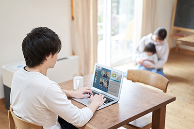 テレワークによる業務継続の確保のロゴ画像